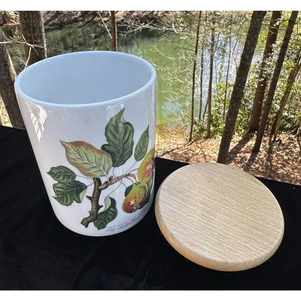 Portmerion The Tienton Squash Pear 5.5” Canister Wooden Lid EUC! -A26